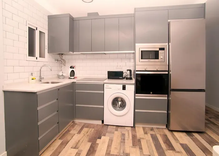 Ponce De Leon Junto Estacion Appartement