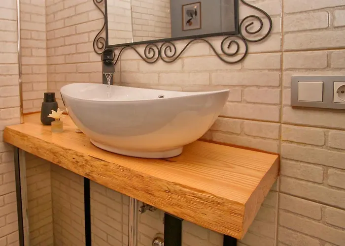 Ponce De Leon Junto Estacion * קורדובה