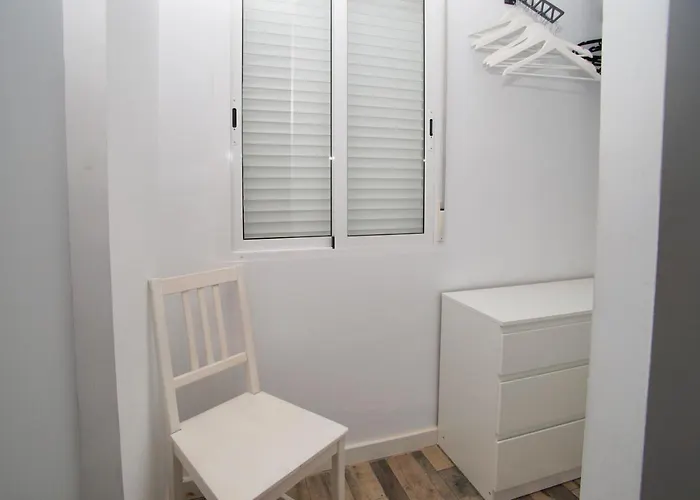 Ponce De Leon Junto Estacion * Cordoue